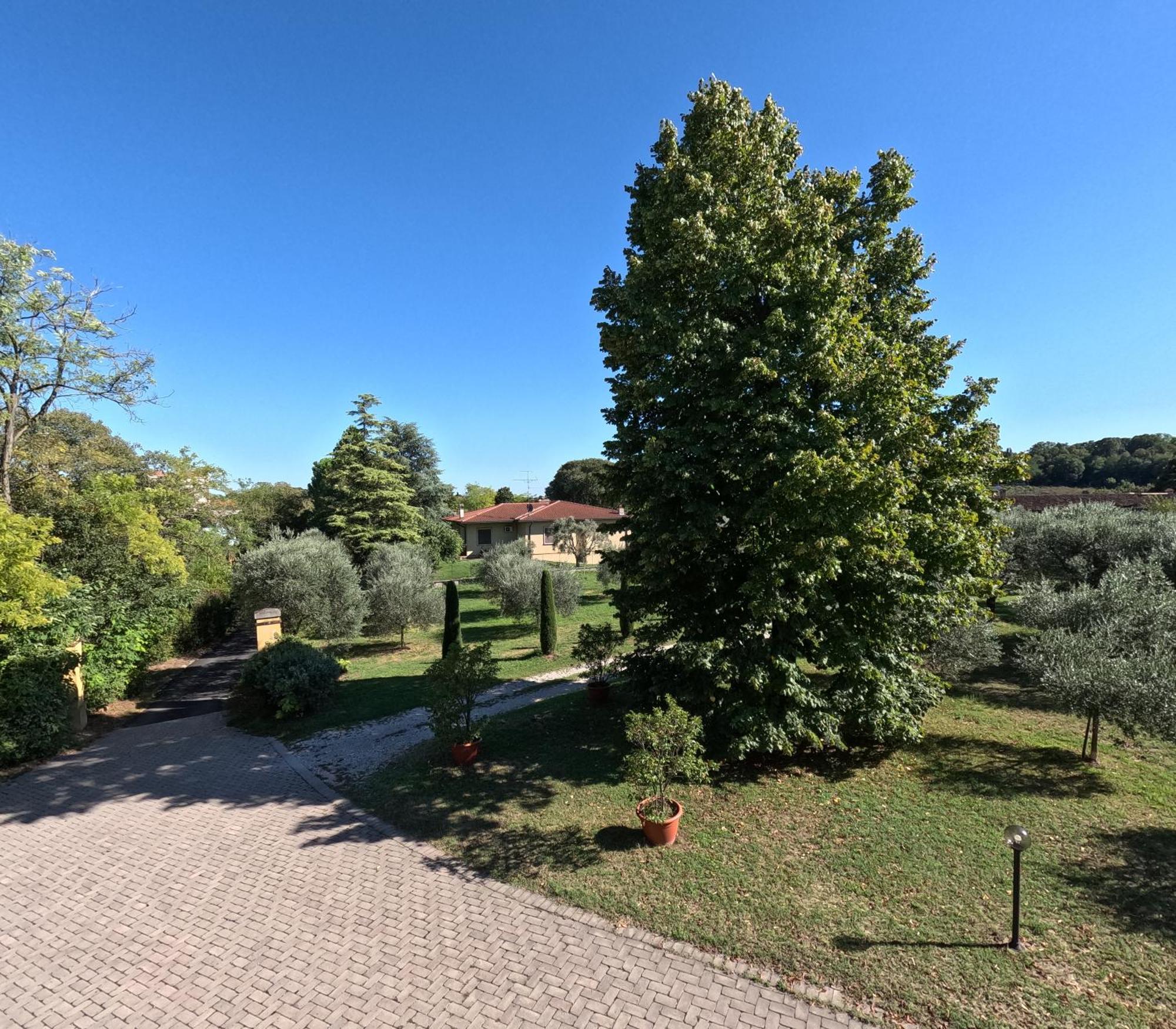 Agriturismo Gardenali Volta Mantovana Exterior photo