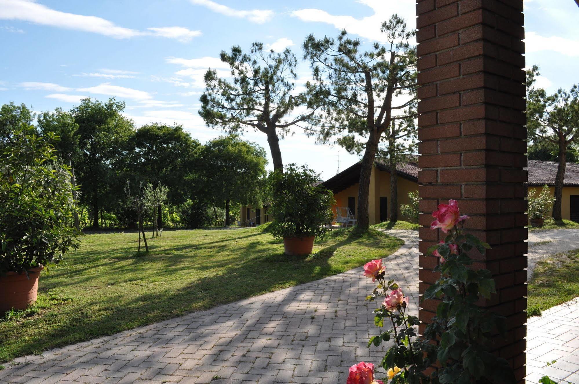 Agriturismo Gardenali Volta Mantovana Exterior photo